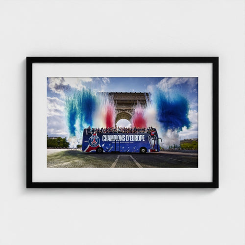 PSG Victory 2025 - Framed